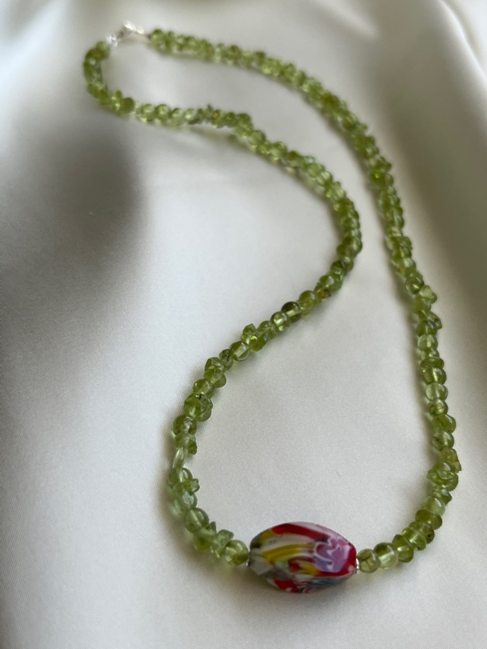 Green Peridot Bead Necklace with Multicolor Glass Accent
